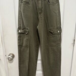 Women’s Olive Cargo Pants